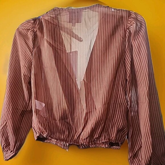 J.O.A. Just one answer anthropologie Stripped cropped blouse size XS sheer CR50 - Picture 4 of 5
